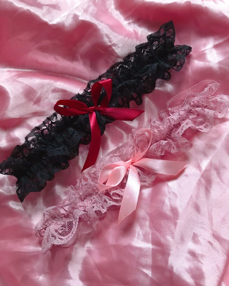frilly-lace-handmade-garters-lingerie-ribbon-bow.webp